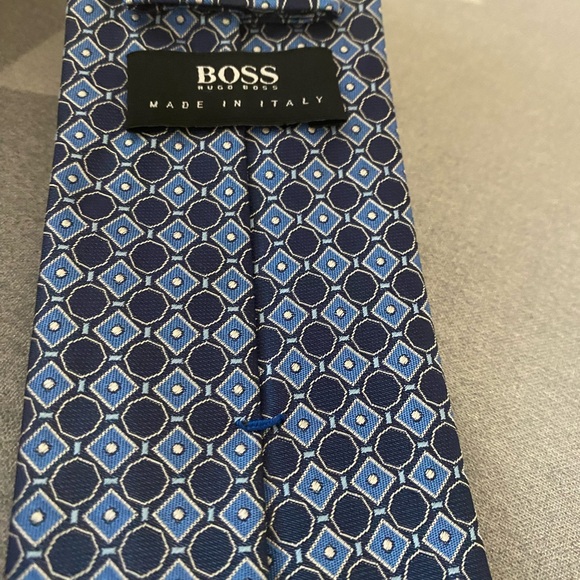 Blue silk tie - Picture 3 of 3
